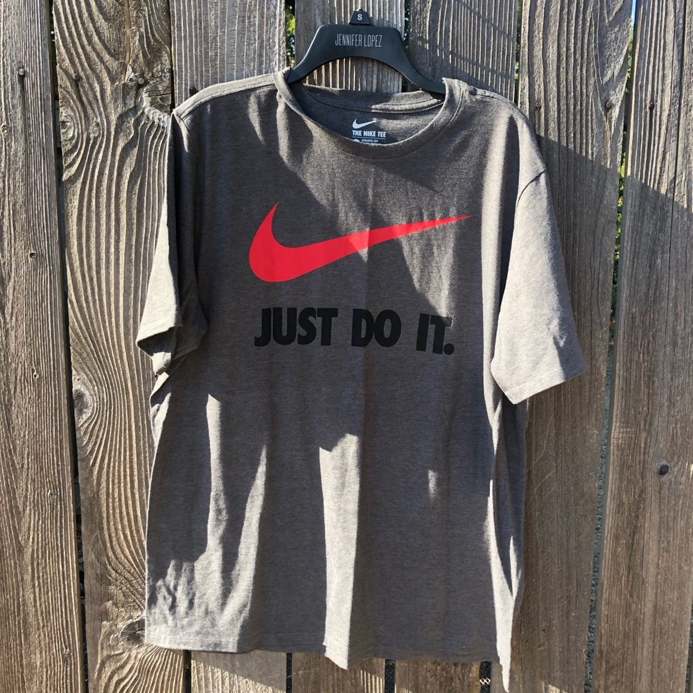 Nike T-Shirt Men’s XL